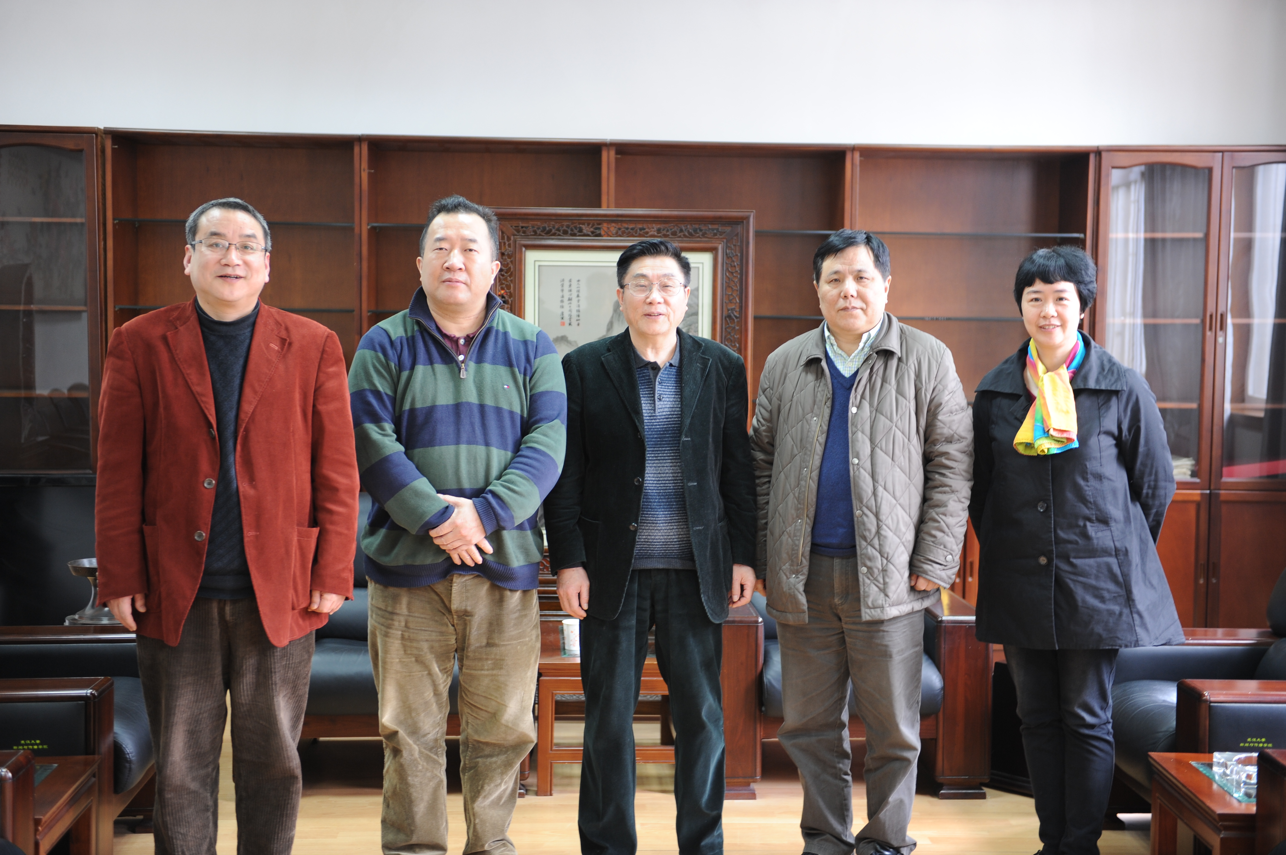 湖北日报高级记者彭光超来公司挂职