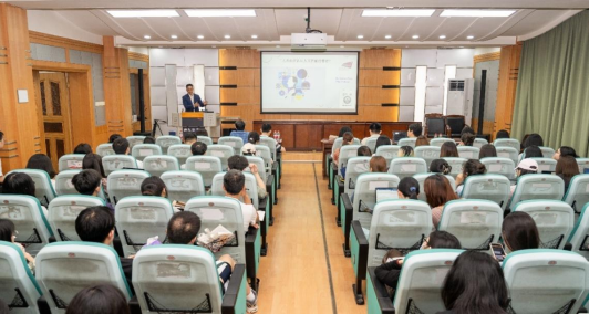 bevictor伟德“数智传播”前沿课程开讲